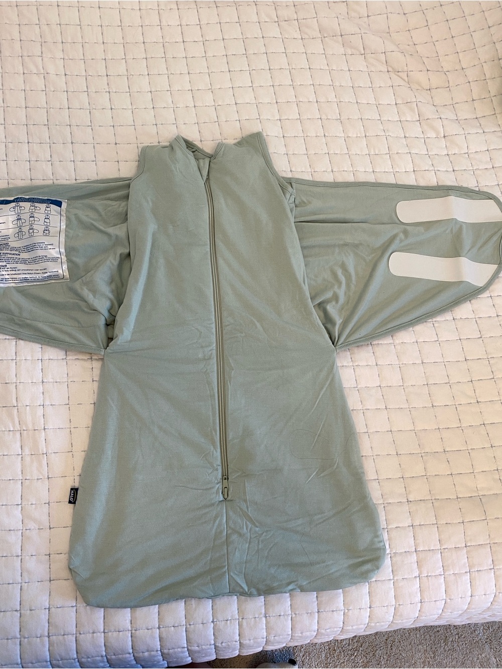 Halo Bamboo Swaddle Sleepsack - Picture 3 of 8
